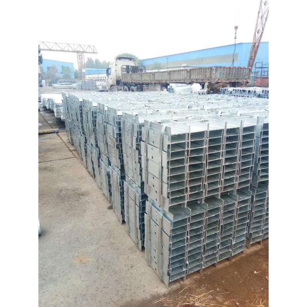 Galvanizado en caliente U espaciador/canal espaciador baranda de protección de la carretera fabricado por chinos