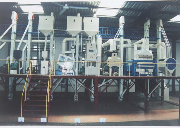 2018 hot sale ISO approved 4*40HQ 150 TPD Thailand fully automatic rice mill plant layout
