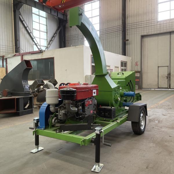 Greening Made Easy 55hp Diesel Powered Branch Crusher for Crushing Biomass Waste Wood