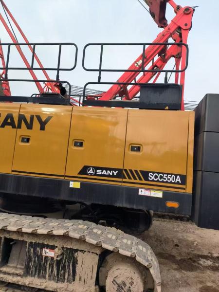 SANY SCC550C-55T Used Crawler Crane 242 HP 180 KW With 55 Ton Lifting Capacity