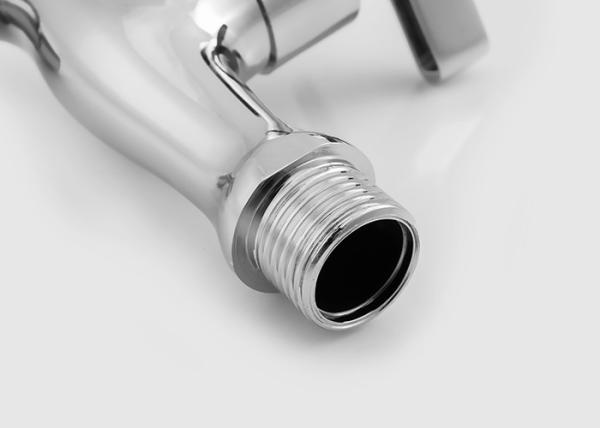 Kitchen / Bathroom Sink Faucets 260g Chrome Plated Finishing Brass Water Taps