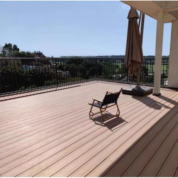 Engineered Pattern Brown WPC Wood Plastic Composite Outdoor Floor Decking for Outdoor