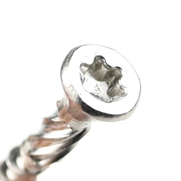 Метрический плоский головный винт для монтажа деревянных покрытий на цементных волокнистых досках длина 40 мм