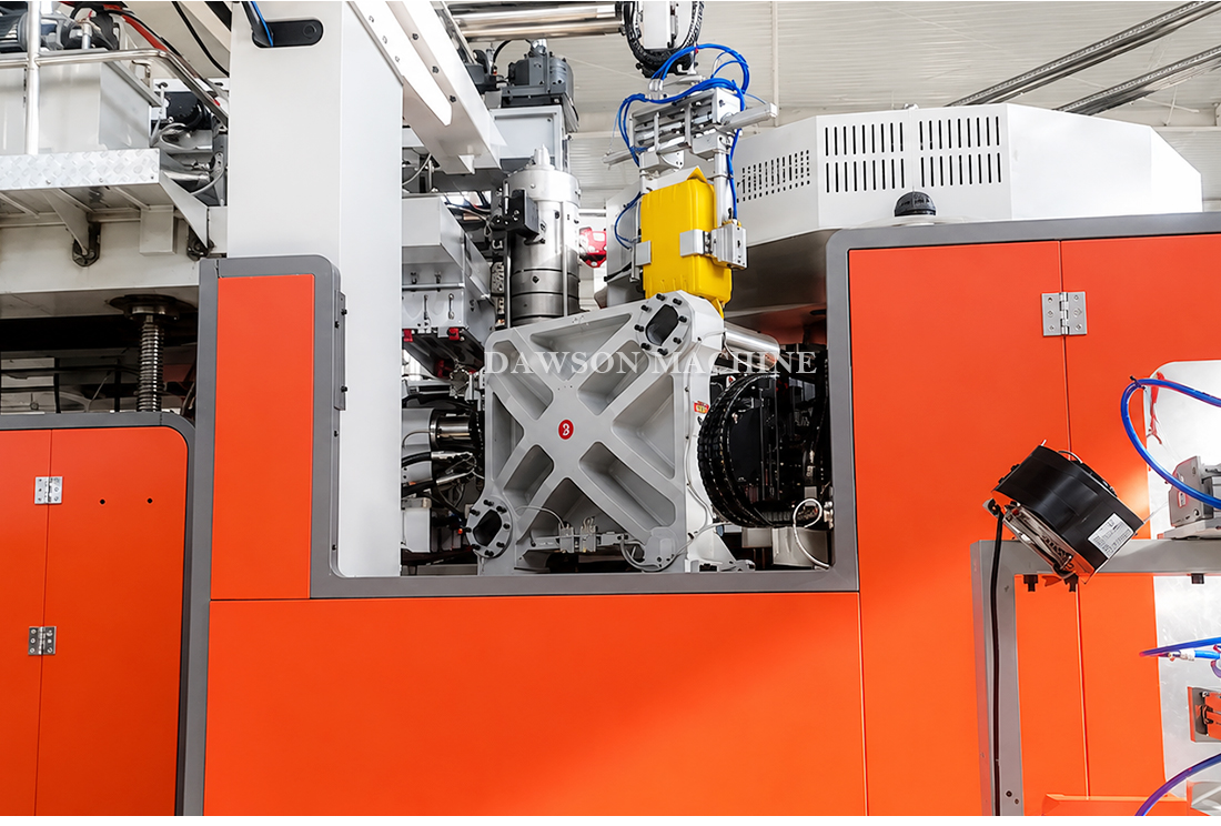 Automatic HDPE Rotary Blow Molding Machine with 25L Max. Product Volume Temperature Control