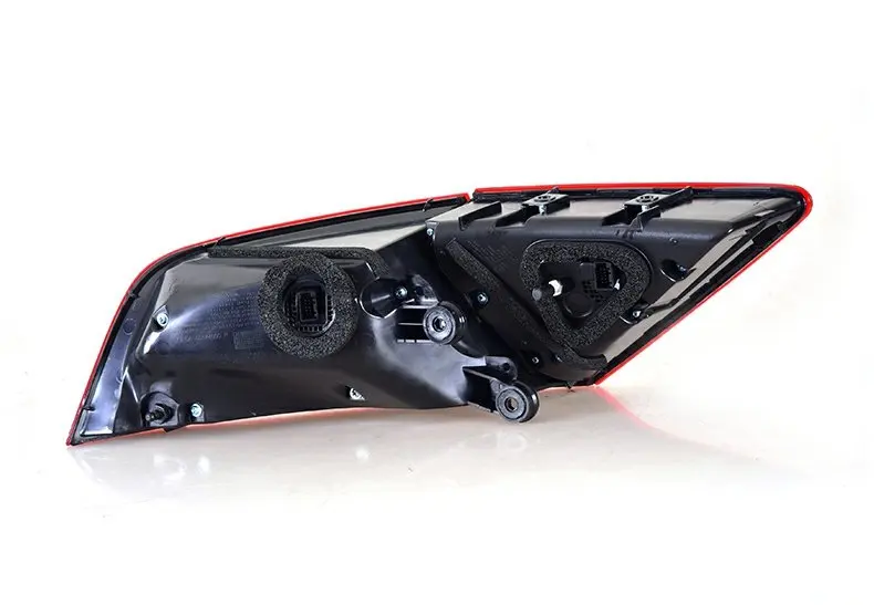 12V Audi A7 Задние фонари модифицированы с светодиодным водяным рулевым задним фонарем A7