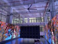Pantalla LED a todo color interior P4 HD Curva de vídeo 62500/m2 RGB 3 en 1 24 meses Diseño personalizado y competitivo