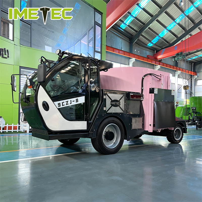 290HP Self Propelled Feed Mixer Wagon For Cattle Livestock Intake