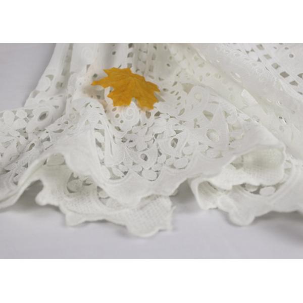 Ткань шнурка молока полиэстера расстворимая в воде умирая, винтажный шнурок гипюра для платьев