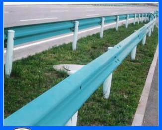 Powder Coating W Beam Guardrail , Highway Guardrail With Excellent Anti Corrosion