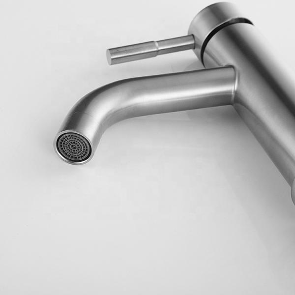 Deck Mounted Single Handle Kitchen Tap with Pull Out Sprayer Polished Stainless Steel