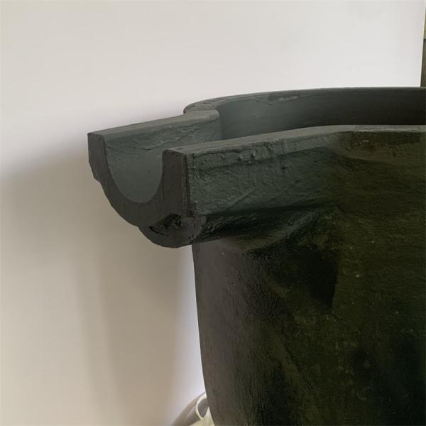 Round Graphite Clay Crucible With Pouring Nozzle Oxidation Resistant