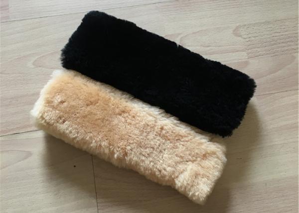 Anti tampa feito a mão do cinto de segurança do Shearling do deslizamento para as crianças confortáveis