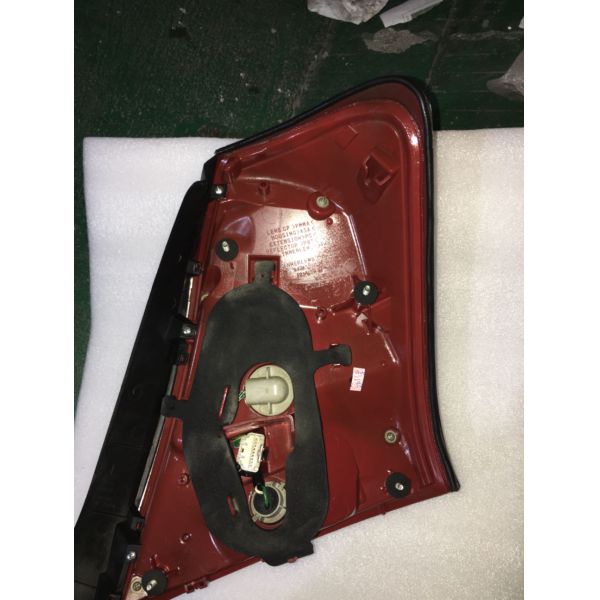 Used LED Left Tail Light Crown 6000K 6V 12000 Lumens Taillight Assembly Rear Lamp DRL Turn Signal Reverse 3 Months Warranty OE