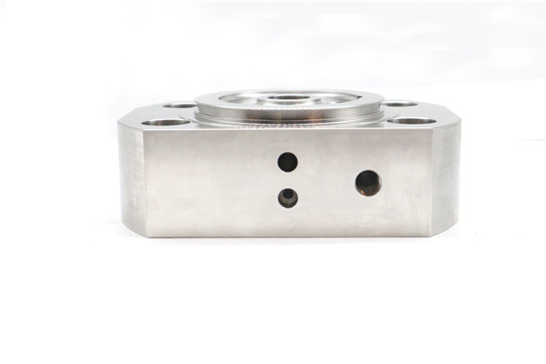 020074-1 WaterJet 87K Части насоса интенсификатора Конец колокольчика Сборка правой руки Части насоса Waterjet