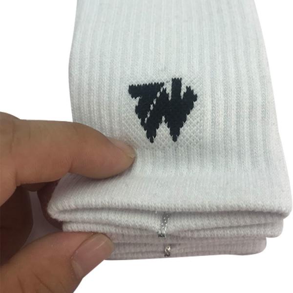 Sporty Crew Socks for Children Cotton Middle Thick Sustainable Anti Slip Sports Socks