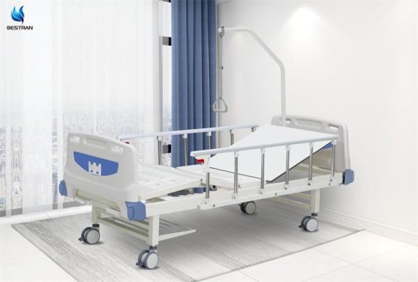 Deux fonctions manuel lit d'hôpital avec roues monnaie poteau trapèze bar chaussures étagère 2 manivelle
