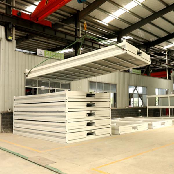 Wind Resistance Grade 11 Folding Container House Built with Q235B Steel Grade and Galvanized Steel Frame