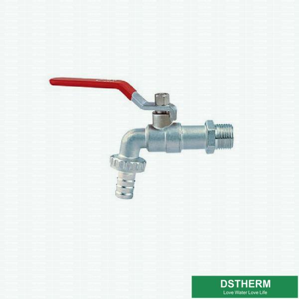 El grifo de cobre amarillo modificado para requisitos particulares de la bola del peso medio de la marca con Chrome plateó el golpecito de cobre amarillo
