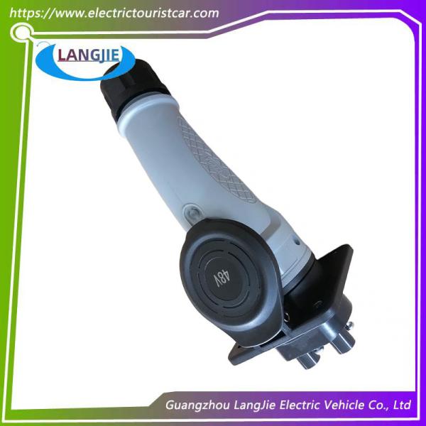 Componentes de los carros de patrulla y de los vehículos turísticos LVTONG