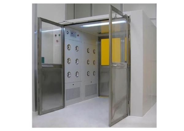 Half Glass SUS 304 Frame Door Cargo Air Shower Tunnel For Cleanroom Entrance