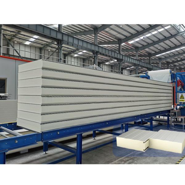 Insulated Warehouse Polyurethane Foam Aluminum Sandwich Panel With 40-45kg/M3 Density
