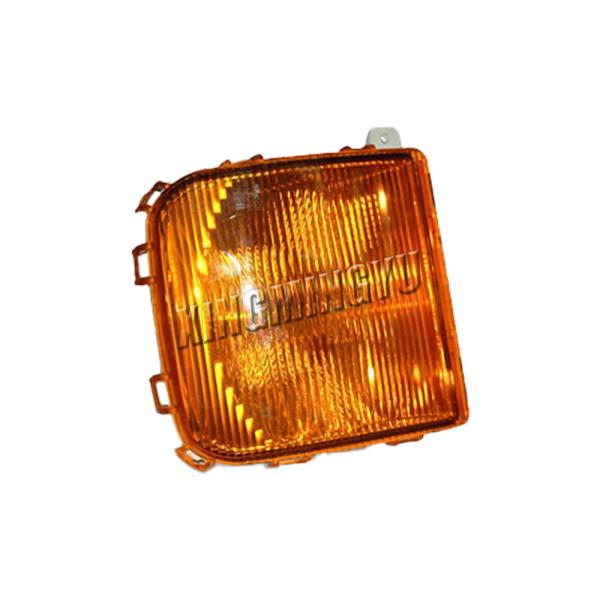 81252290832 81253206084 Corner Lamp For F2000 MAN Truck Parts