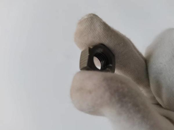 M8 M10 Customized Pure Molybdenum Nuts Screw Bolt Nuts machined surface