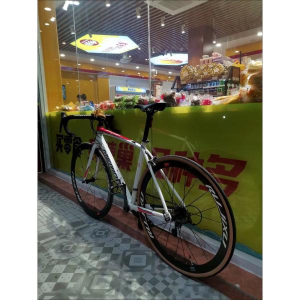 Jeu de roues de vélo de route personnalisé en alliage d'aluminium à six mâchoires pour frein à disque 700C, hauteur 38 mm