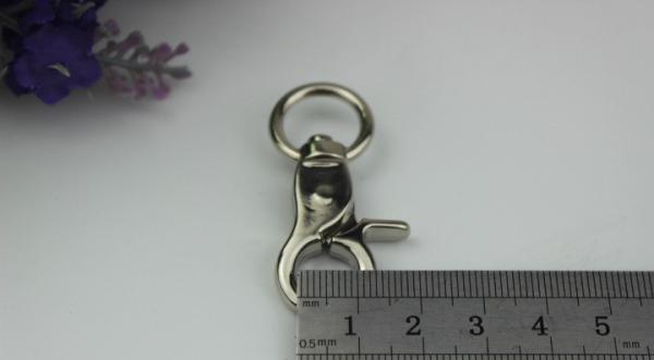 OEM/ODM zinc alloy 13 mm round eye bolt metal dog leash lobster claw swivel snap hook rose for bag accessories