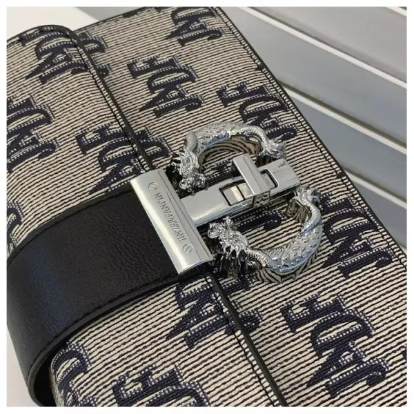 Retro Letter Printed Chain Long Shoulder Strap Women'S Crossbody Bag Closure Type ZIP