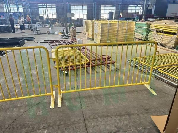 Venda a quente Barreira rodoviária Cercas Barreira de alumínio exterior Barreira de controle de multidão de tráfego por atacado