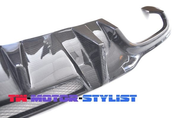 Отражетель зада волокна углерода БЭНЗ В204 АМГ - 4-выход