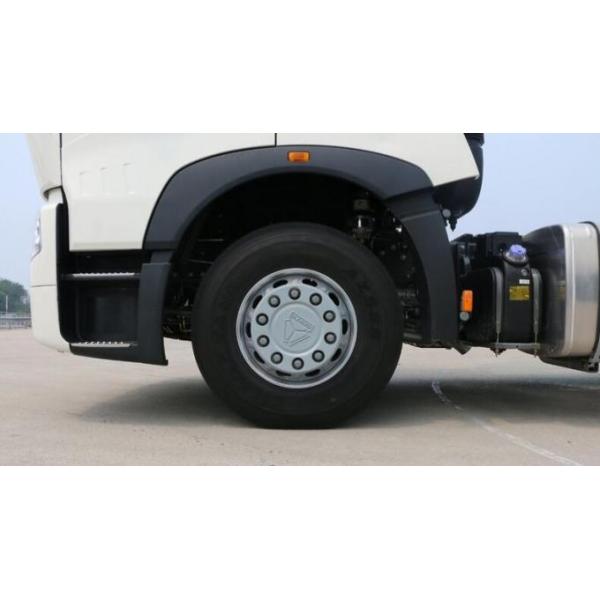 HOWO T7H Used Tractor Trailer Trucks 397kW Engine Power 6x4 Drive 2013 Year With AC