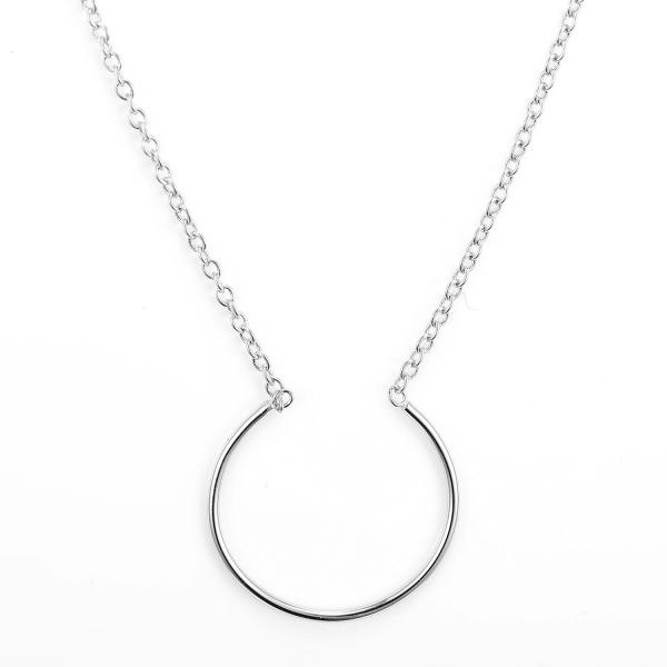Womens Simple Zircon CZ Pendant 925 Silver Necklace 45cm Chain Length Affordable Gift Box
