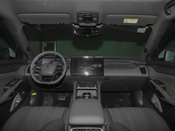 Voitures d'occasion populaires 1,72L/100km Consommation de carburant équivalente en énergie SUV de taille moyenne avec type d'énergie purement électrique
