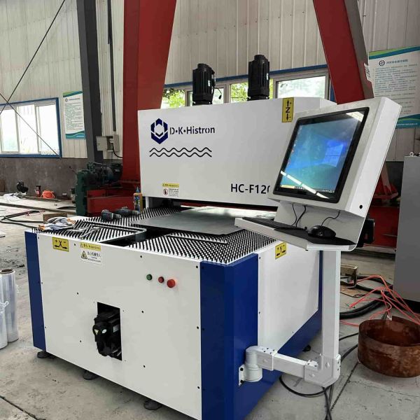 Flexible CNC Folding Machine with ±0.2mm Precision and 7/16 Axis Configuration for Metal Shaping and Panel Bending