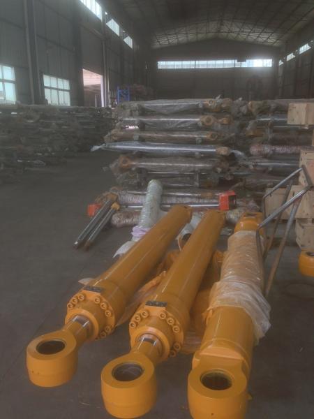 Hyundai cylinder part no. 31Q9-50130  R320LC9, R330LC-9A, R330LC9S, R330LC9SH  arm cylinder