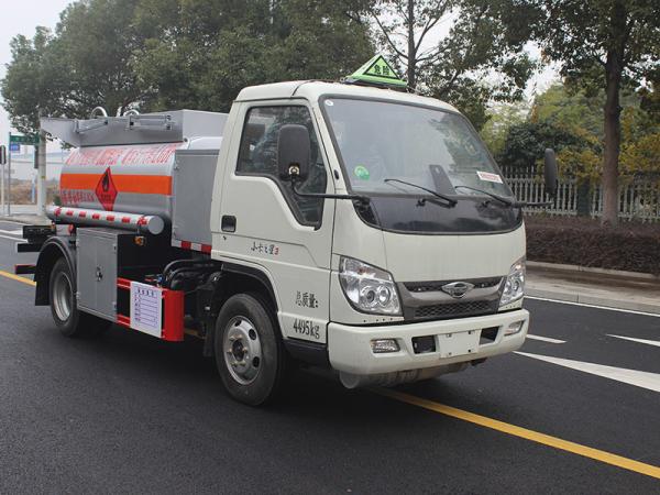 Foton Blue Brand 2 Cubic Runzhi Star Brand Small Refueling Truck