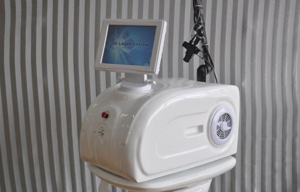 F5 10600nm RF Co2 Fractional Laser Machine for skin laser resurfacing , birthmark scar
