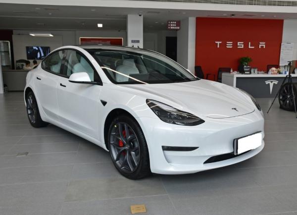 Automóveis elétricos Tesla Model Y de direção esquerda Sedan de 4 portas e 5 lugares para veículos elétricos adultos