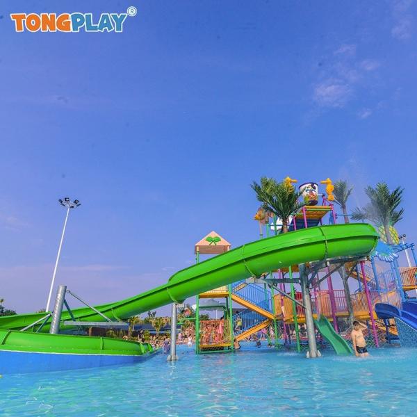 Summer Waterslide Fiberglass Playground Water Park Outdoor Entertainment