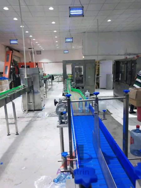 Durable 4.4KW Automatic Water Bottle Filling Machine Mineral Water Bottling Plant