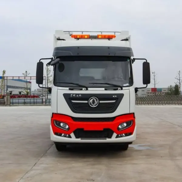 Excellent DFAC 4X2 Mobile Kitchen Food Truck with Stainless Steel Kitchenware for Serving 200 Person′ S Food Supply