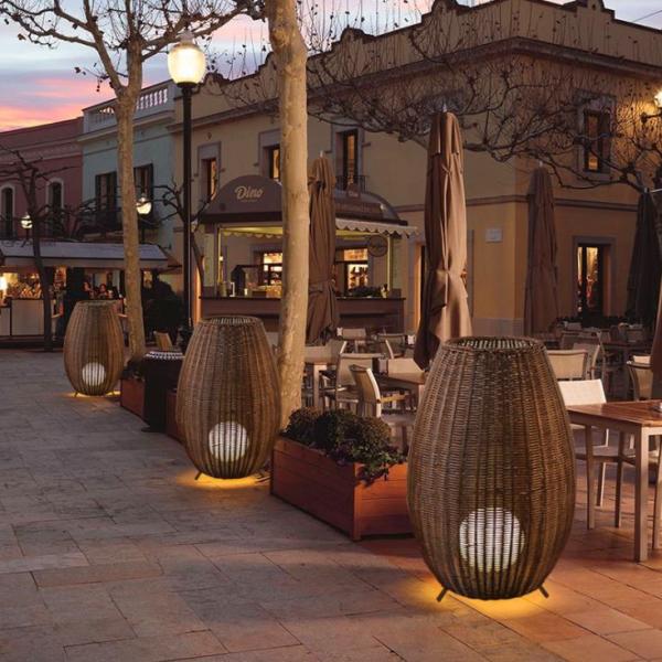 Customized Luxurious Rattan Floor Lamp , Indoor Creative Wicker Floor Light