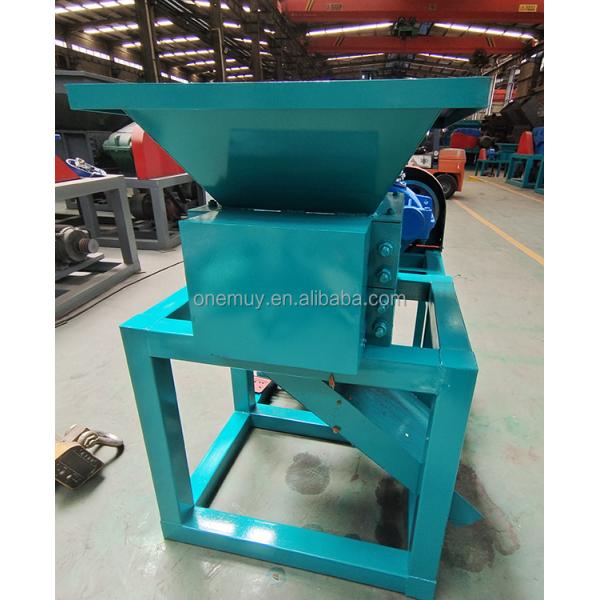 Non-Standard Customization Work Smoothly Scraped by Dual Shaft Single Motor Shredder