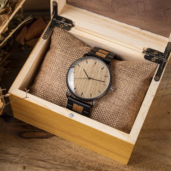 Wooden Band Quartz Battery Wristwatches Harlex Mirror Material 113g