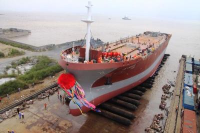 Sacos de flutuação de lançamento de Marine Airbag Natural Rubber Roller do navio 1.5m*15m