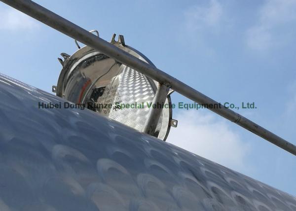 FOTON Polished Stainless Steel Tanker Trucks 18000liters for Drinking Water , Liquid Food ,oil