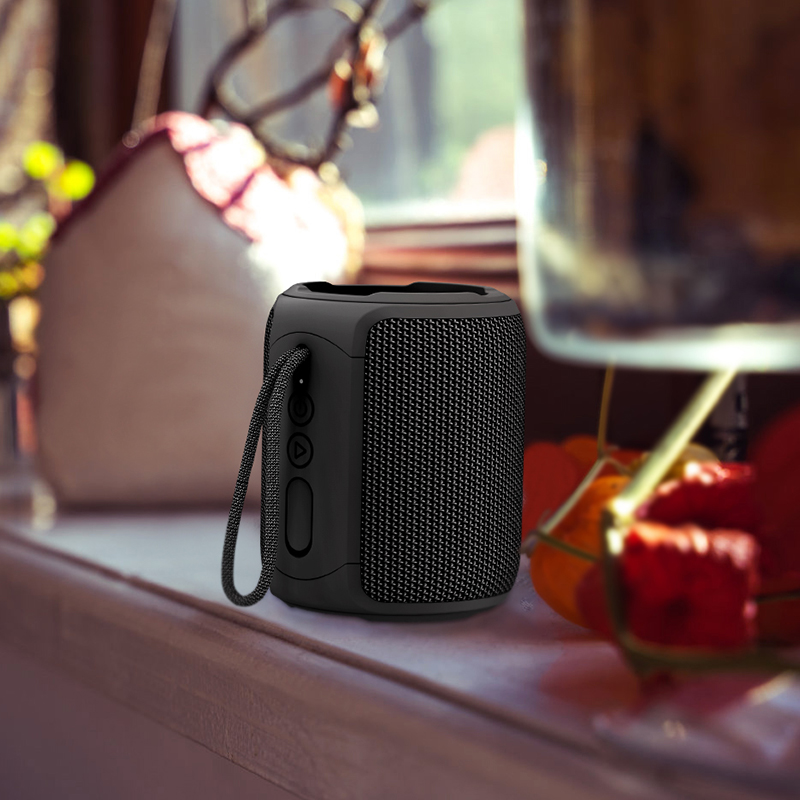 360 HD окружают стерео диктора BT5.0 Wateproof IPX7 Ozzie Bluetooth