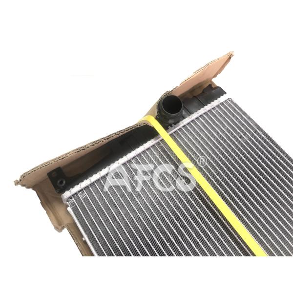 радиатор кондиционирования воздуха 17117600520 17118672107 на BMW 3 путешествуя F31